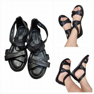 Johnston & Murphy women's Crossover Black Ankle Strap Flat Sandals Size 8.5